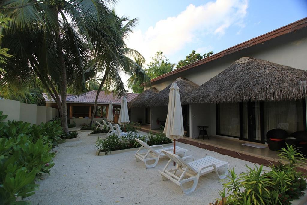 Local Island Inn Hangnaameedhoo Exterior foto